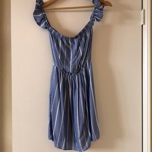 American Eagle off the shoulder dress